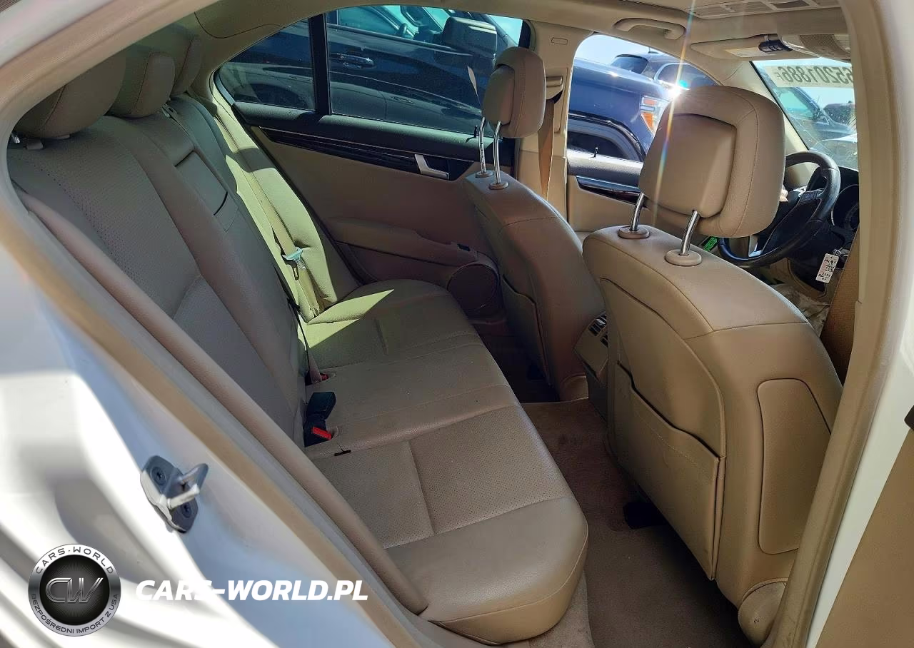 2014 Mercedes-Benz C 250 VIN:WDDGF4HBXEG248254 - 10