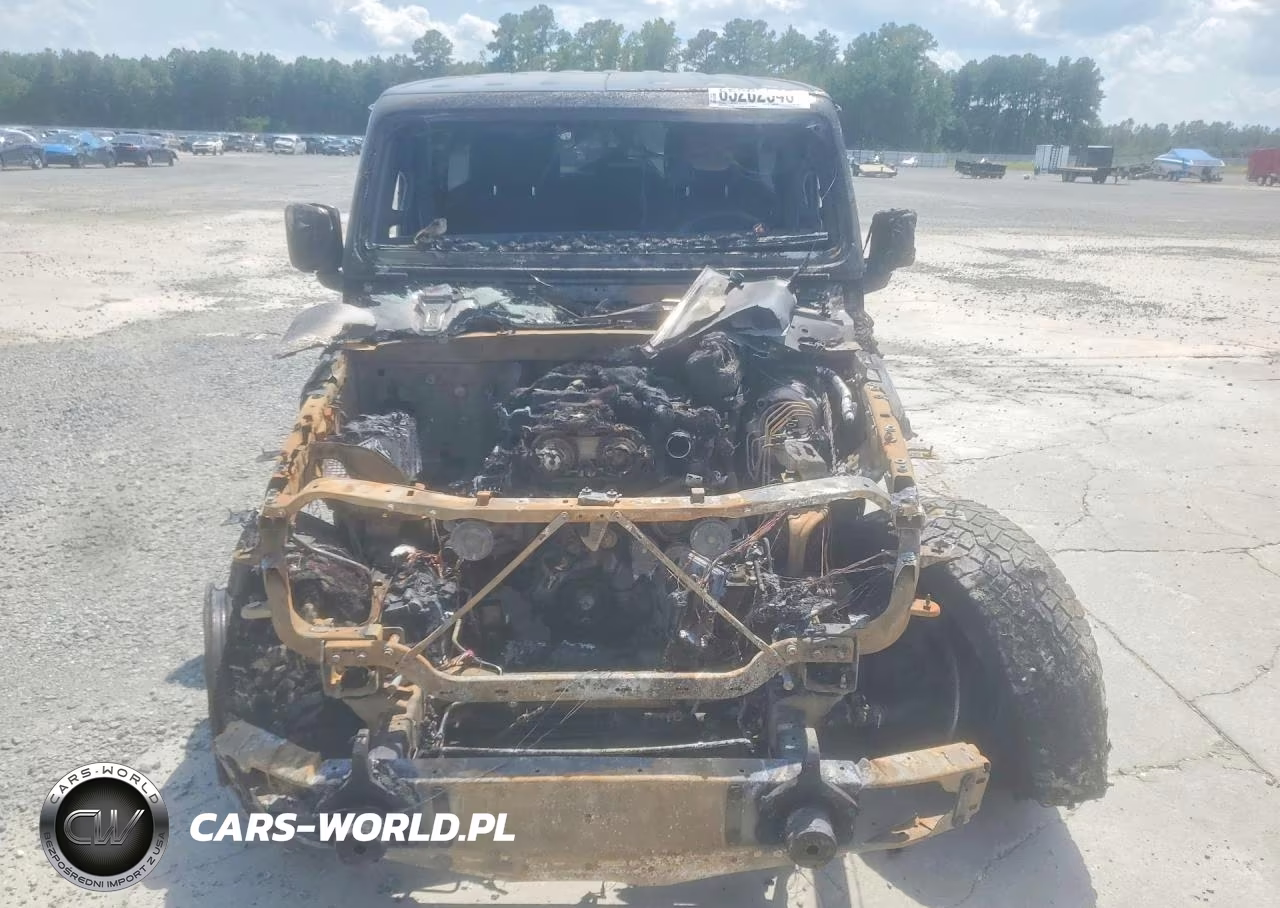 2021 Jeep Wrangler Unlimited Sport VIN:1C4HJXDN2MW733927 - 5