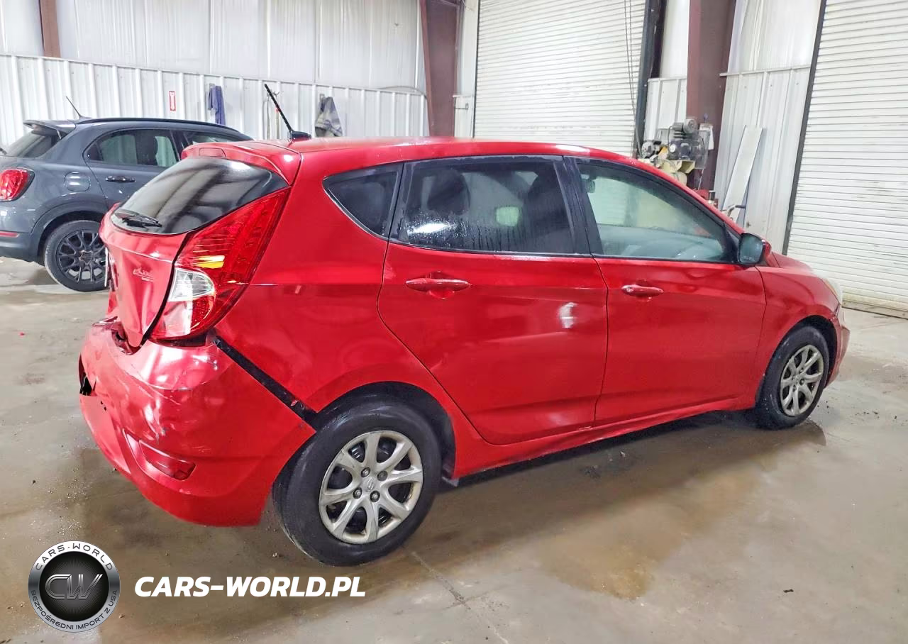 2013 Hyundai Accent Gs VIN:KMHCT5AEXDU071244 - 3