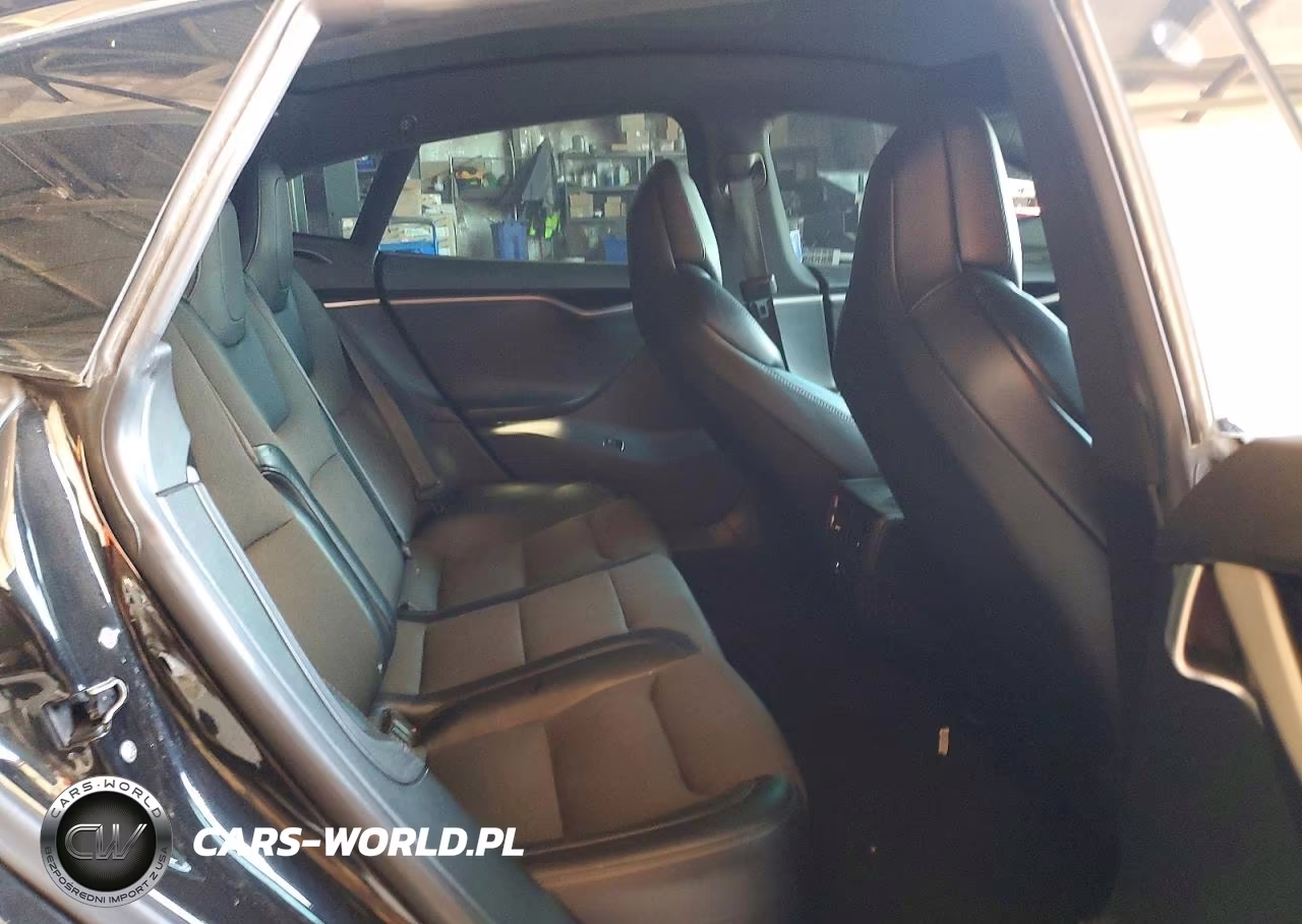 2018 Tesla Model S VIN:5YJSA1E20JF293455 - 10