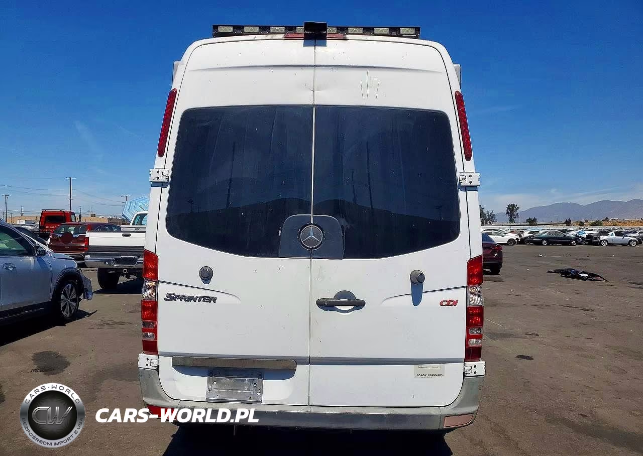 2010 Mercedes-Benz Sprinter 2500 VIN:WD3PE7CC7A5462486 - 7