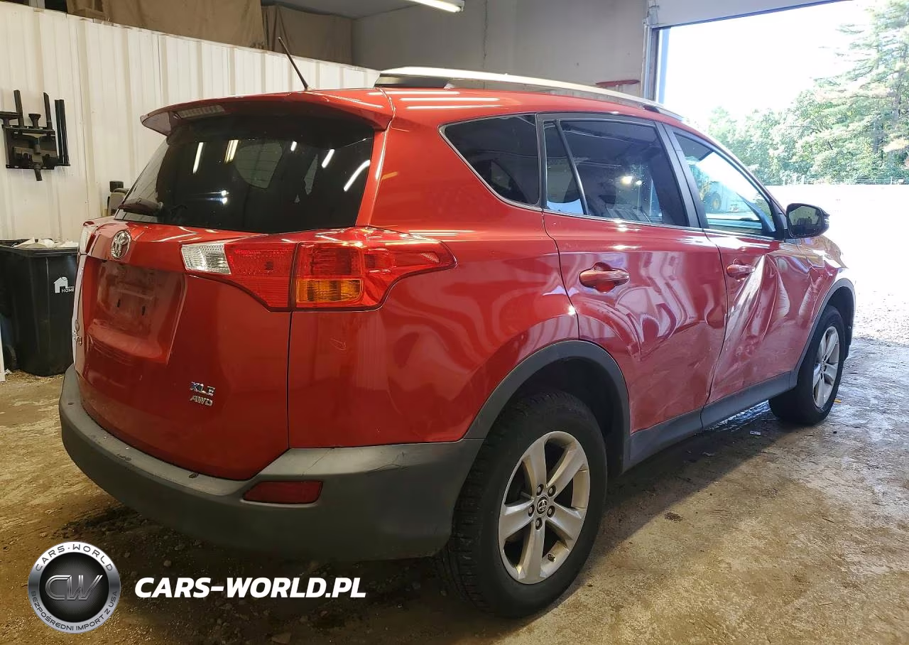 2015 Toyota Rav4 Xle VIN:2T3RFREV5FW267735 - 3
