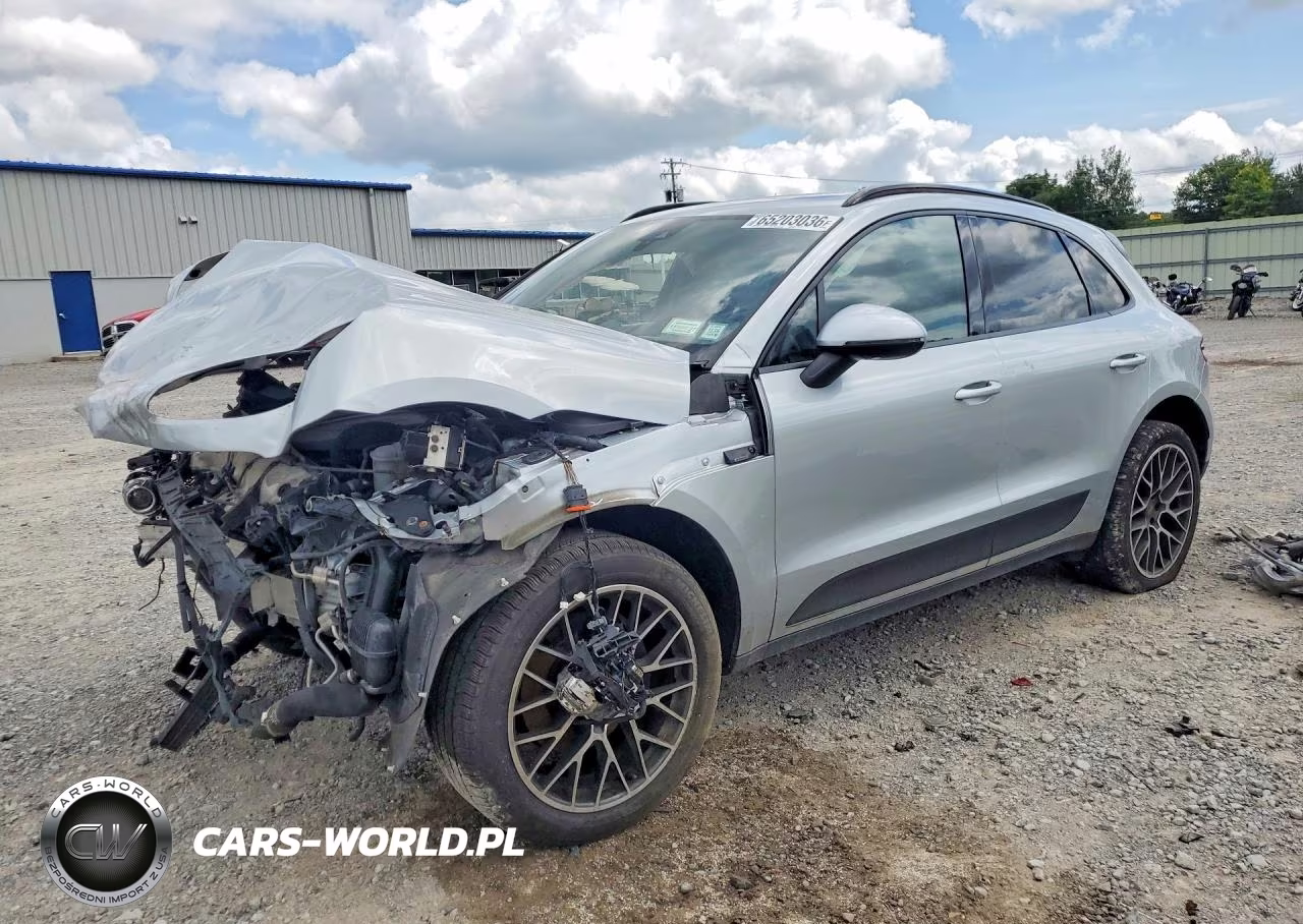 2018 Porsche Macan VIN:WP1AA2A55JLB02447 - 1