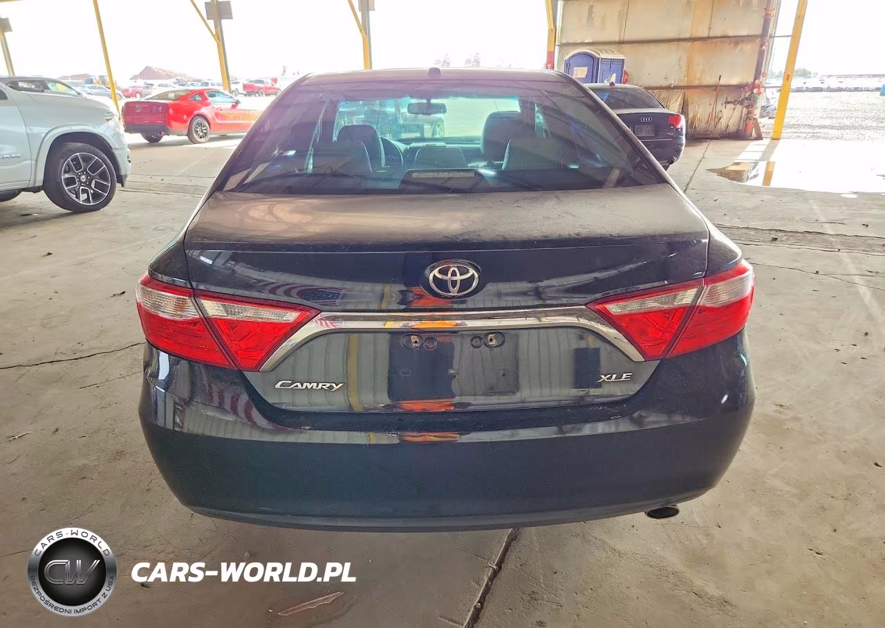 2015 Toyota Camry Xle VIN:4T1BF1FK3FU941008 - 6