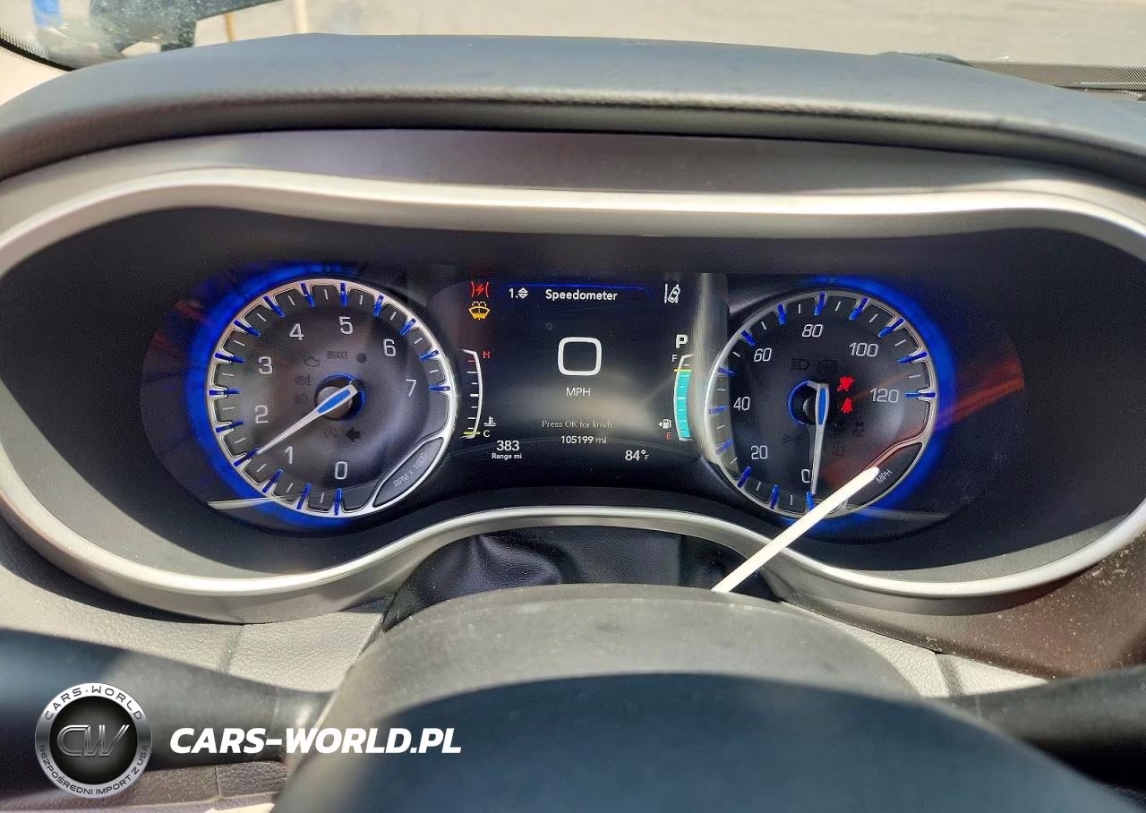 2022 Chrysler Pacifica Touring L VIN:2C4RC1BG7NR141661 - 9