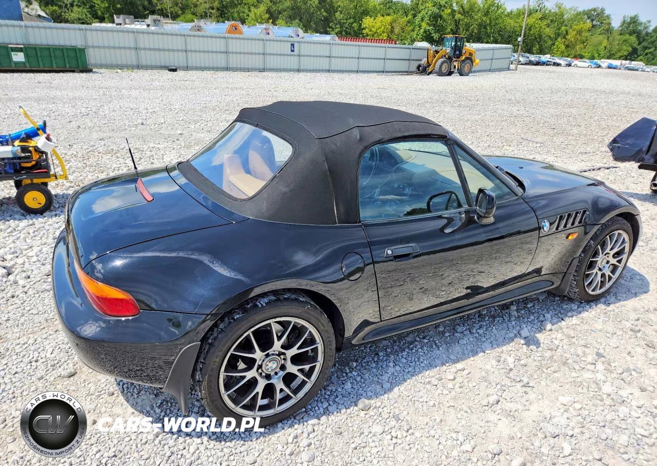 1997 BMW Z3 2.8 VIN:4USCJ332XVLC02064 - 3