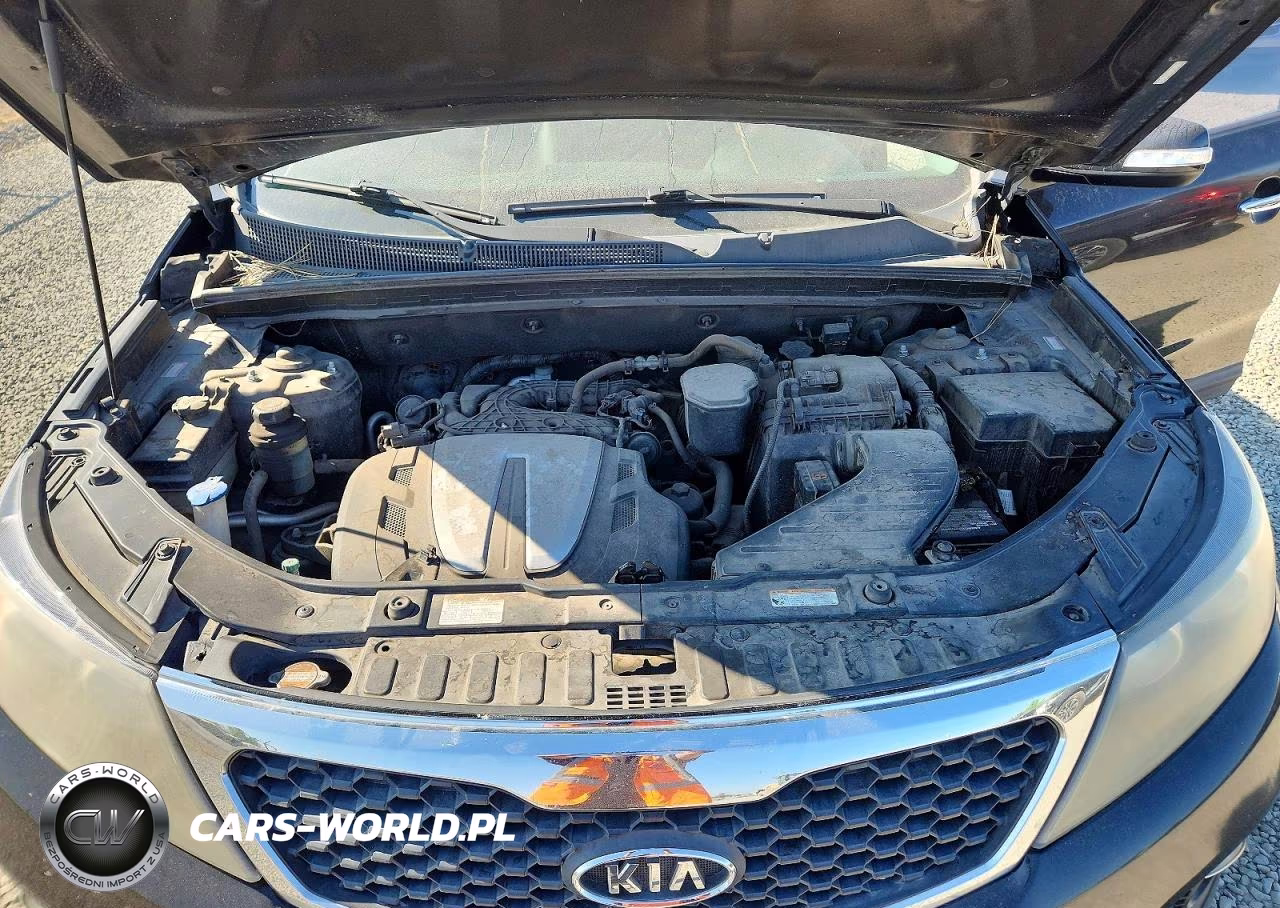 2011 Kia Sorento Ex VIN:5XYKUDA25BG023825 - 12