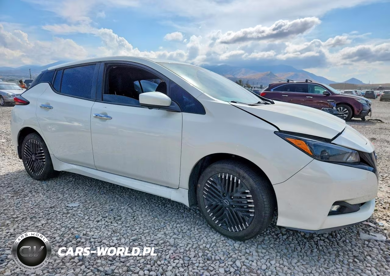 2023 Nissan Leaf Sv Plus VIN:1N4CZ1CV7PC560323 - 4
