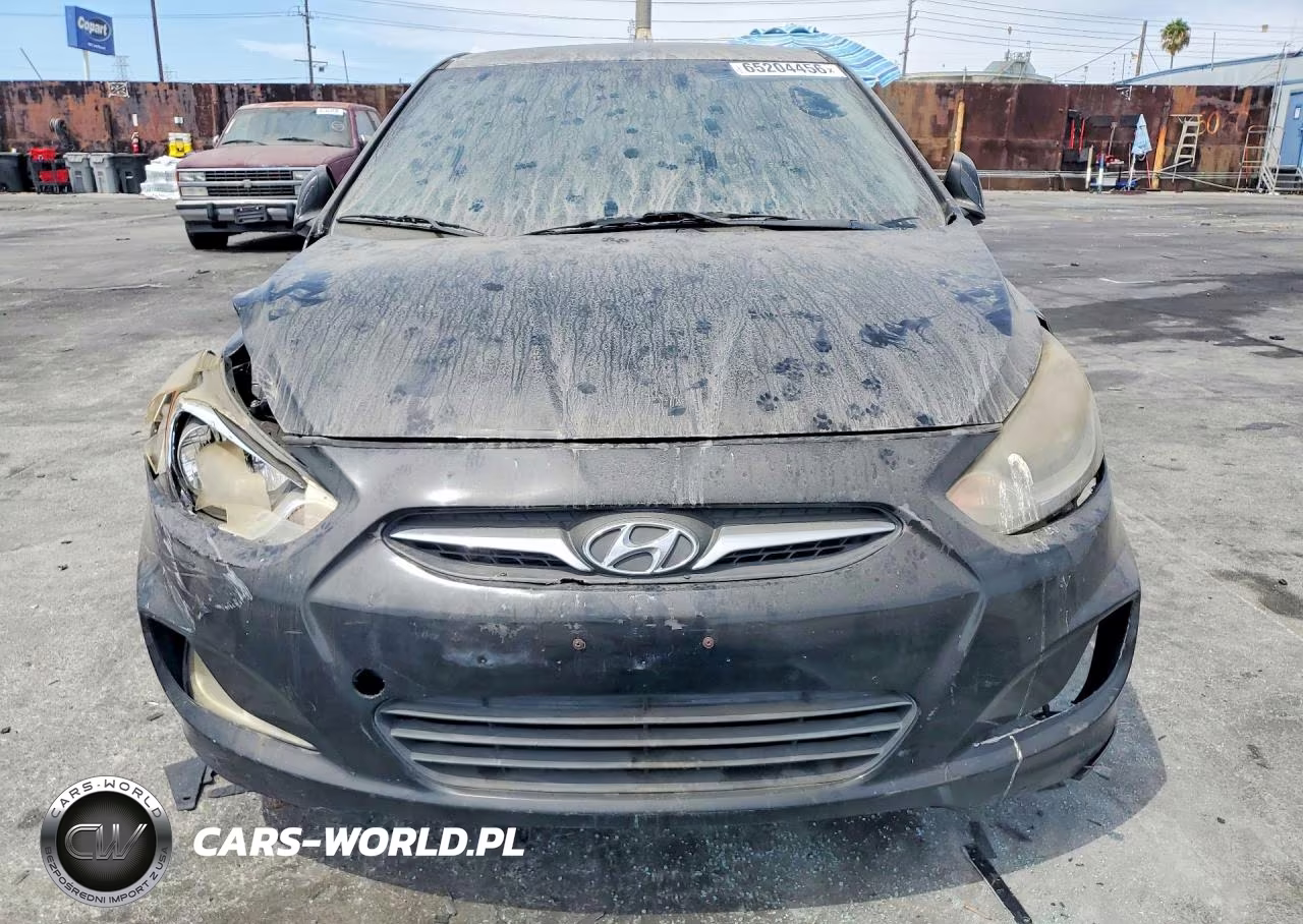 2013 Hyundai Accent Se VIN:KMHCU5AE5DU106043 - 5