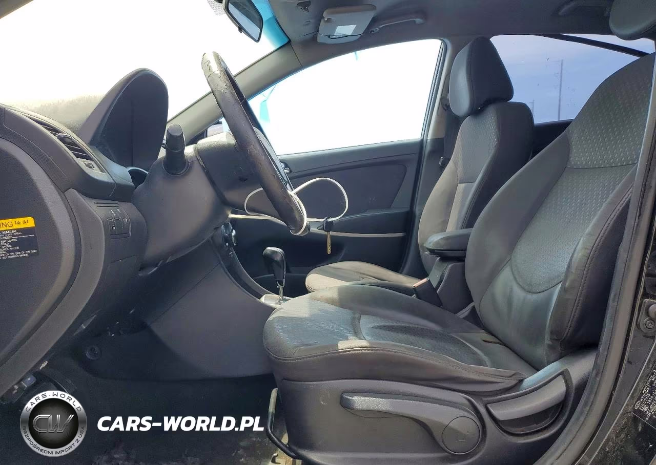 2013 Hyundai Accent Se VIN:KMHCU5AE5DU106043 - 7