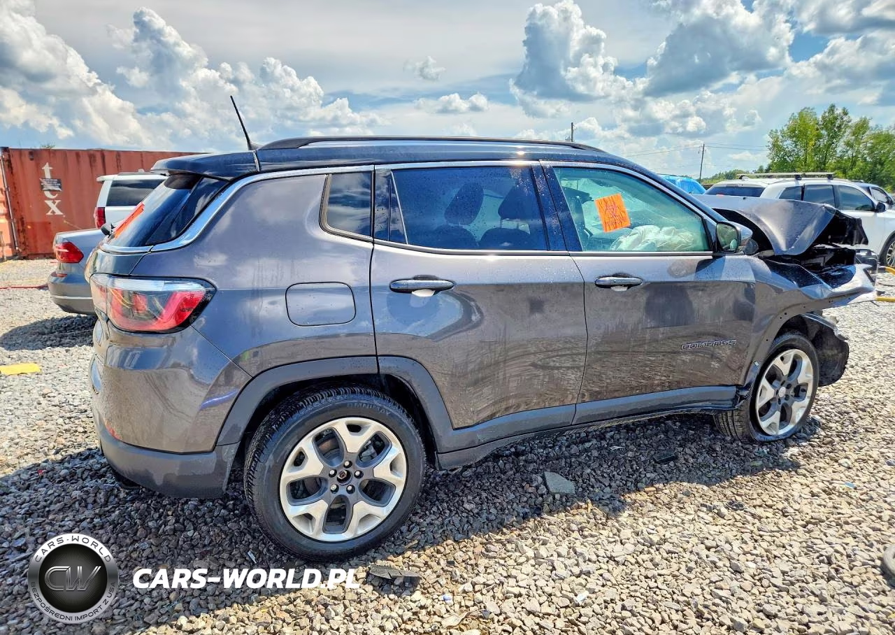 2018 Jeep Compass Limited VIN:3C4NJDCB9JT365515 - 3
