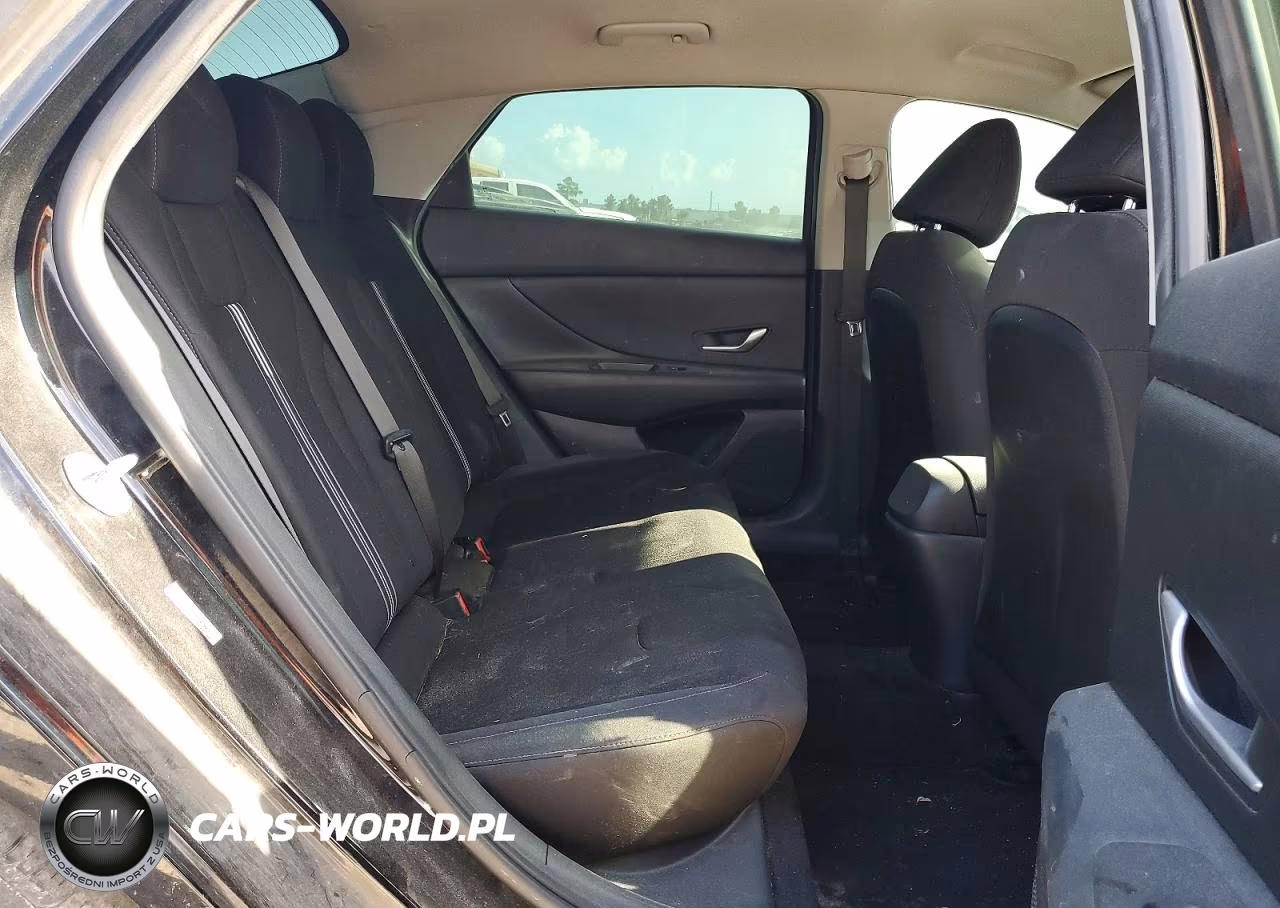2023 Hyundai Elantra Sel VIN:KMHLM4AG1PU467799 - 11