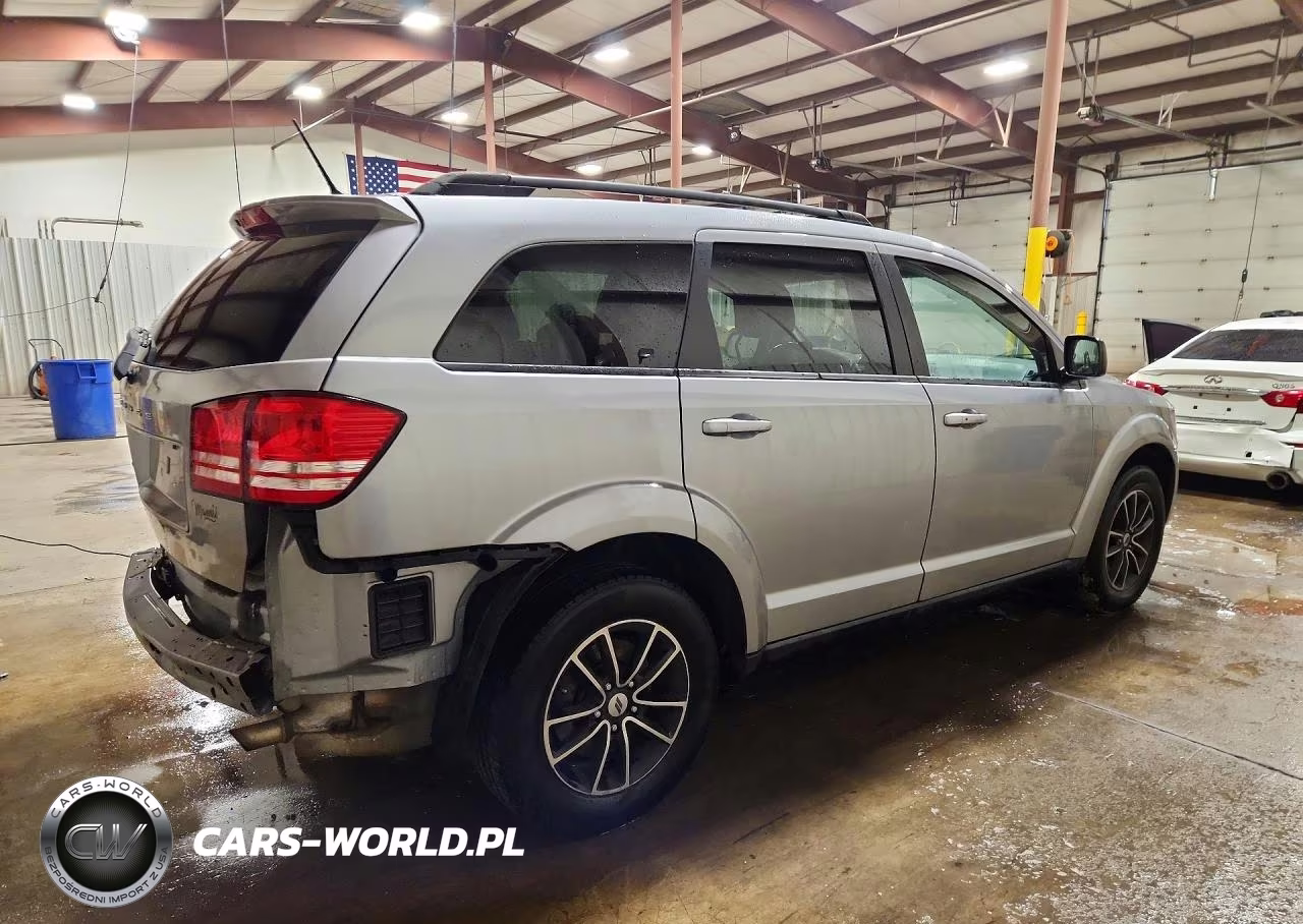 2018 Dodge Journey Se VIN:3C4PDCAB1JT212351 - 3