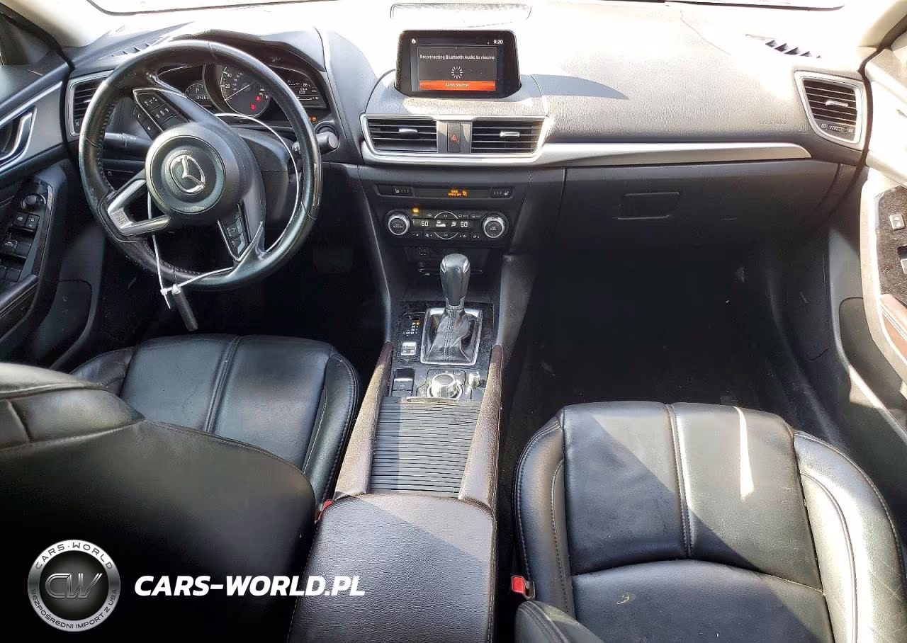 2018 Mazda 3 Touring VIN:3MZBN1V30JM252653 - 8