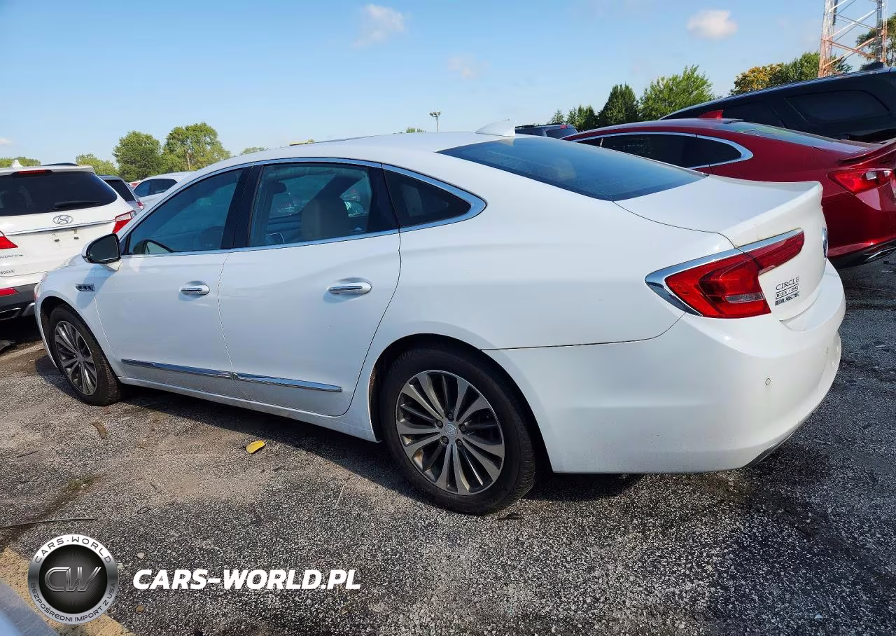 2017 Buick Lacrosse Essence VIN:1G4ZP5SS3HU135665 - 2