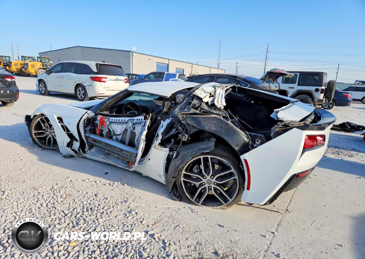 2016 Chevrolet Corvette Stingray 3Lt VIN:1G1YF2D7XG5115618 - 2