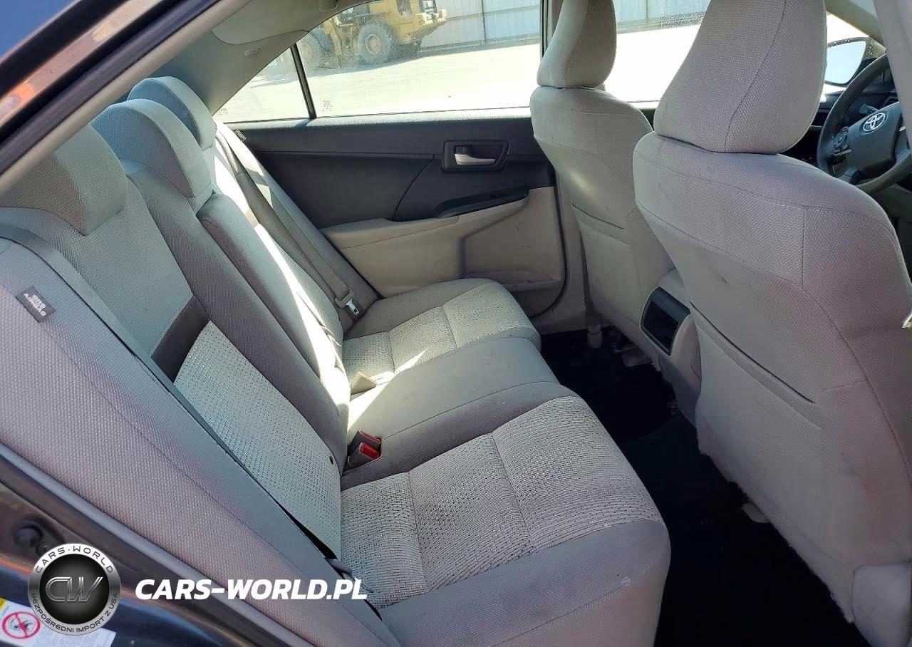 2014 Toyota Camry Le VIN:4T4BF1FK1ER370543 - 10