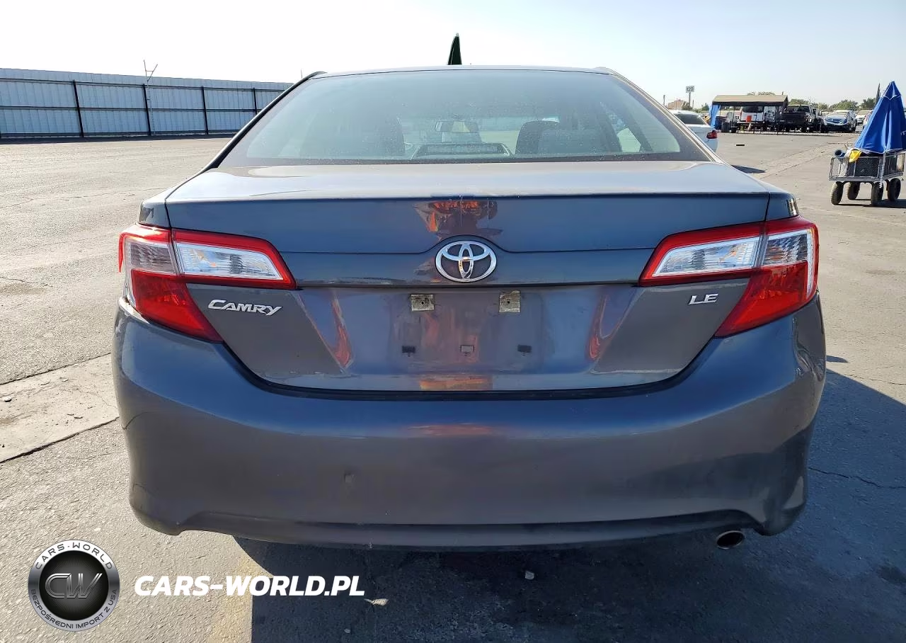 2014 Toyota Camry Le VIN:4T4BF1FK1ER370543 - 6