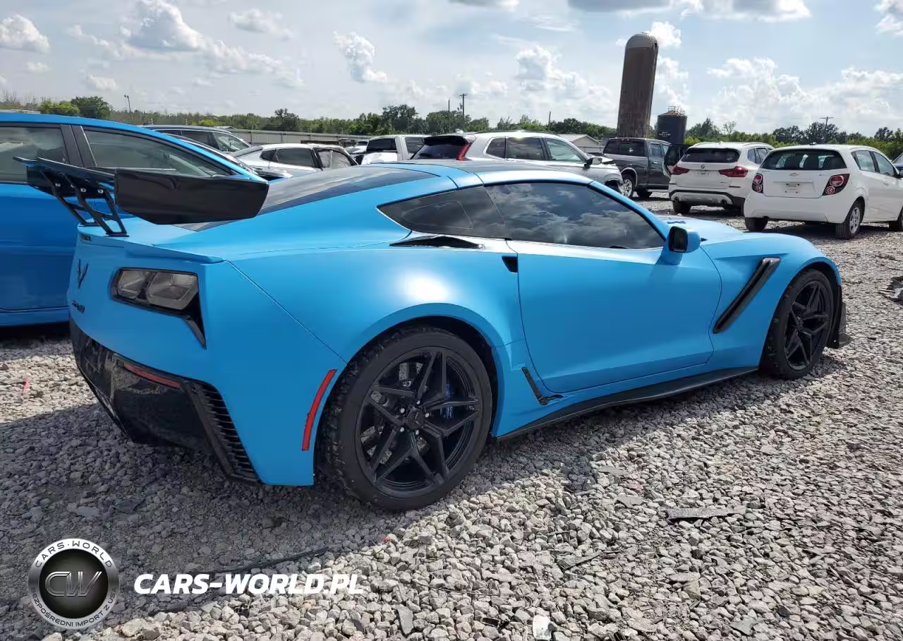 2019 Chevrolet Corvette VIN:1G1Y52D9XK5802286 - 3