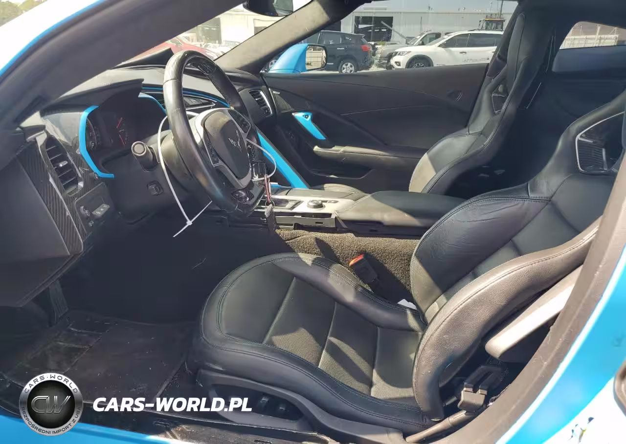 2019 Chevrolet Corvette VIN:1G1Y52D9XK5802286 - 7