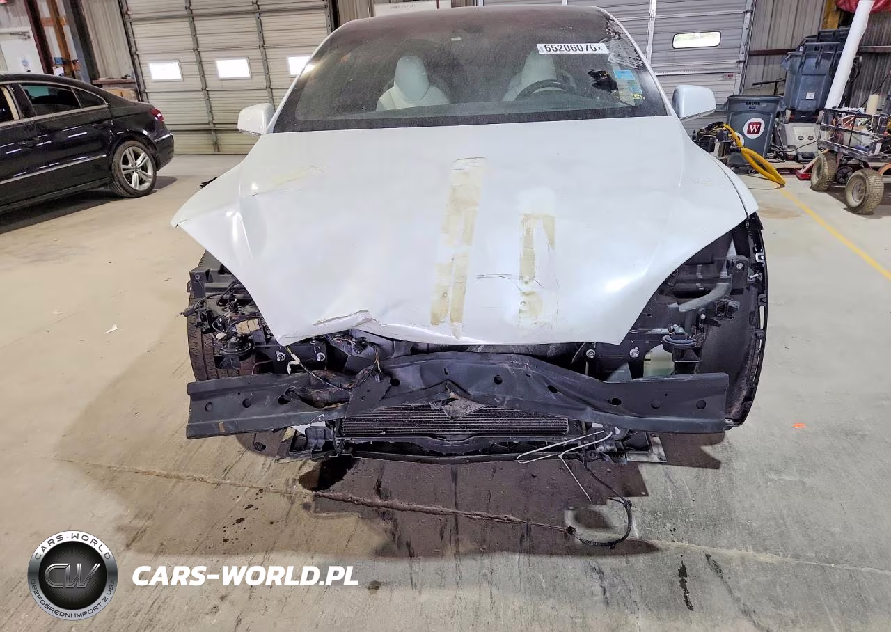 2016 Tesla Model X VIN:5YJXCBE49GF016562 - 5