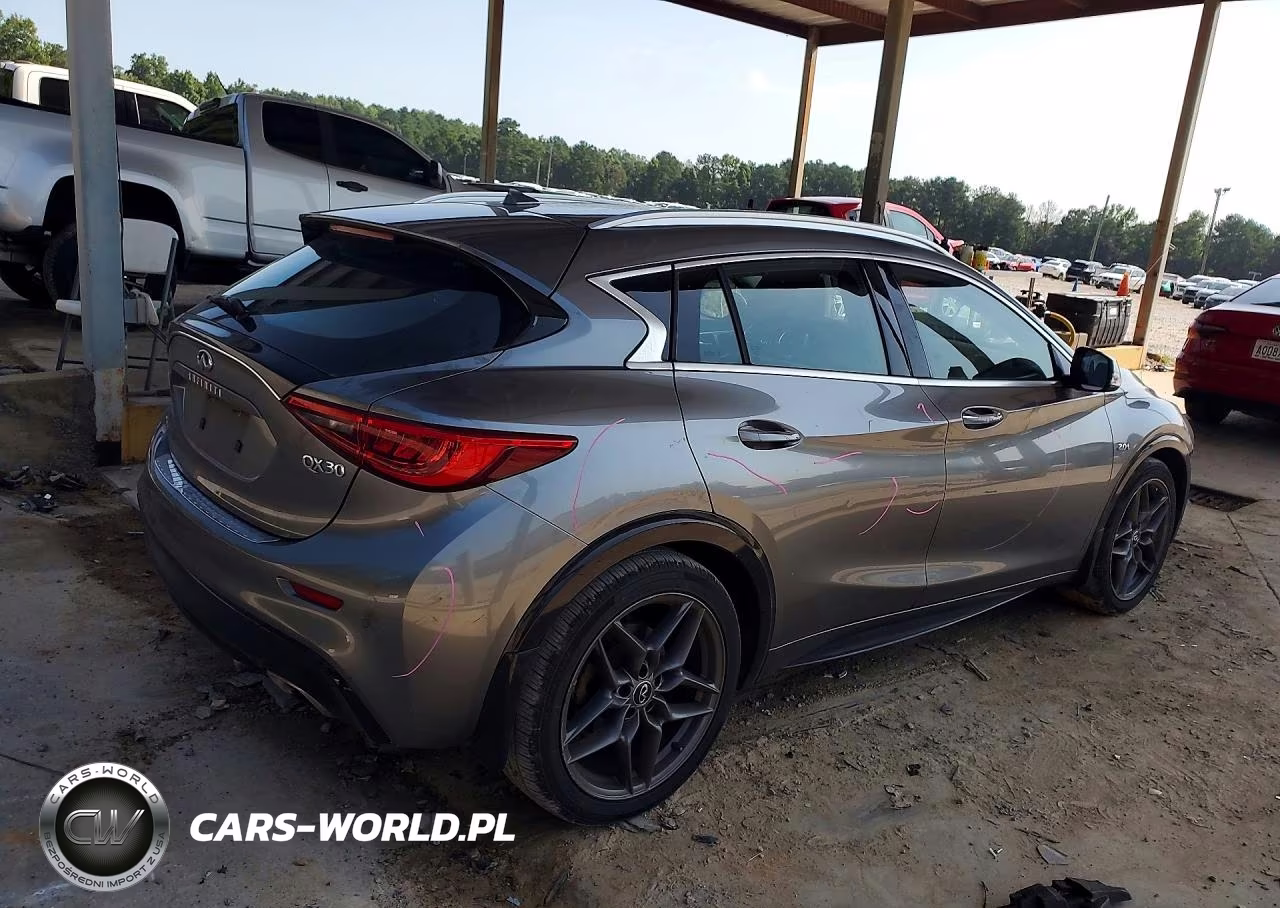 2017 Infiniti Qx30 Base-Luxury-Premium-Sport VIN:SJKCH5CP5HA025684 - 3