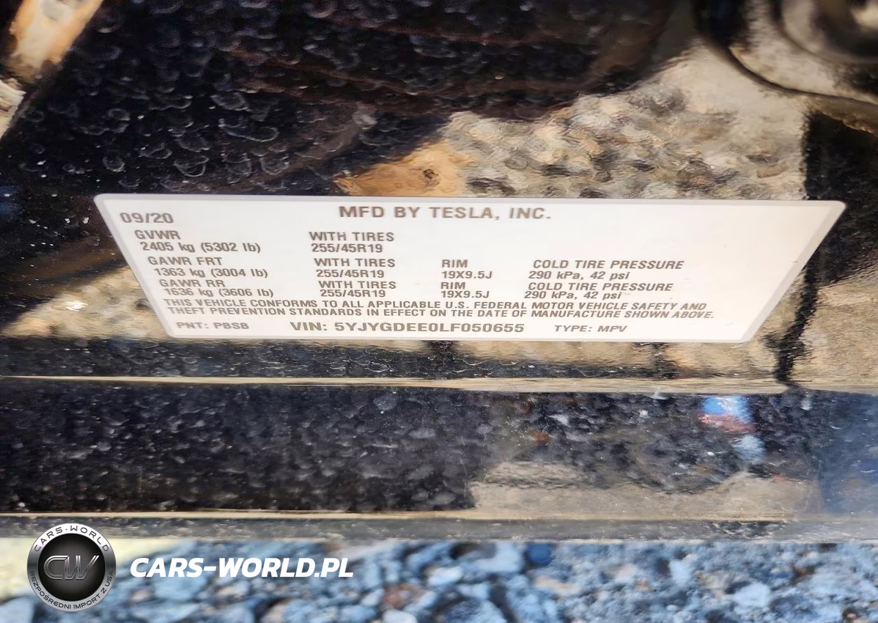 2020 Tesla Model Y VIN:5YJYGDEE0LF050655 - 14