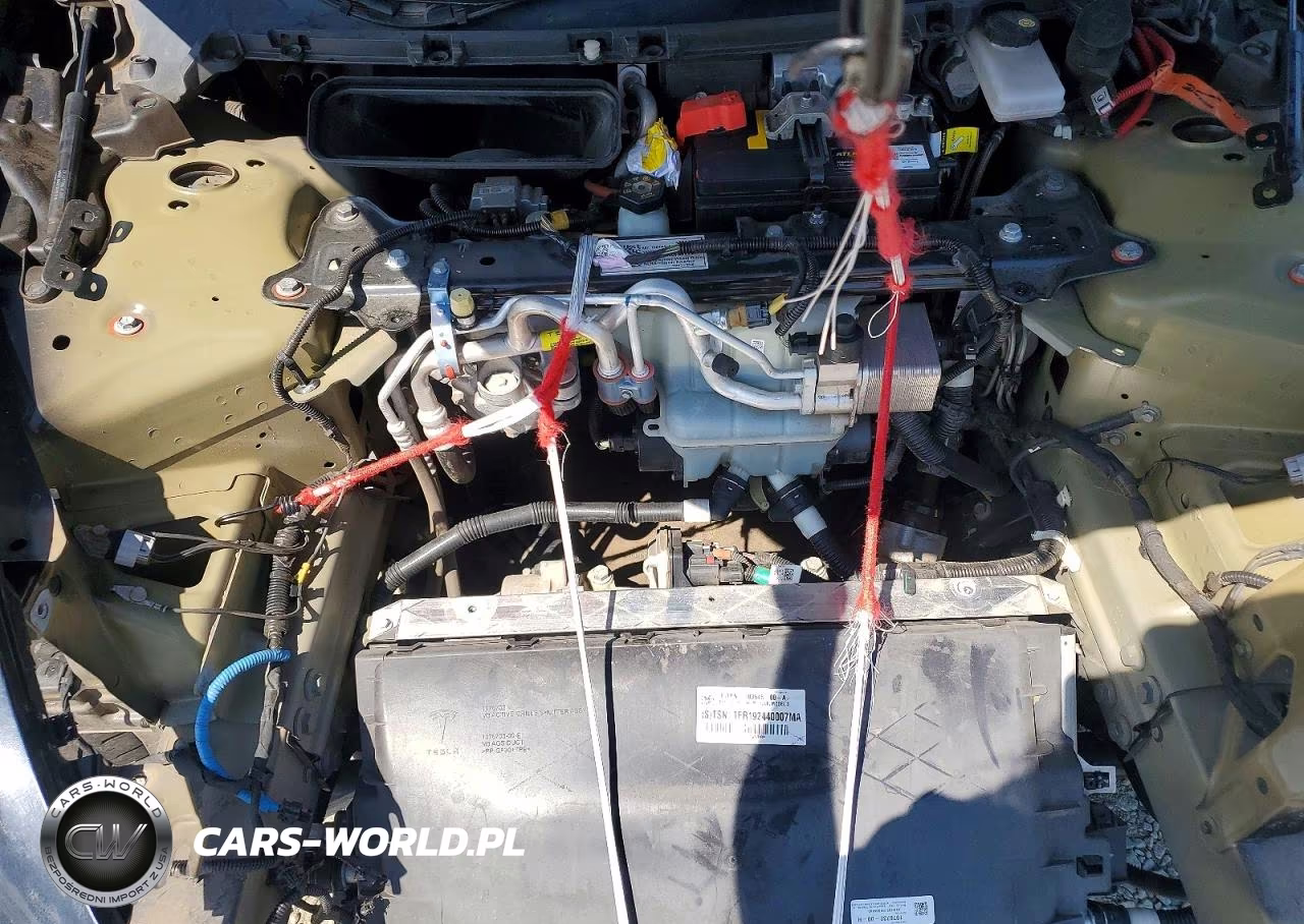 2019 Tesla Model 3 VIN:5YJ3E1EA4KF483633 - 11