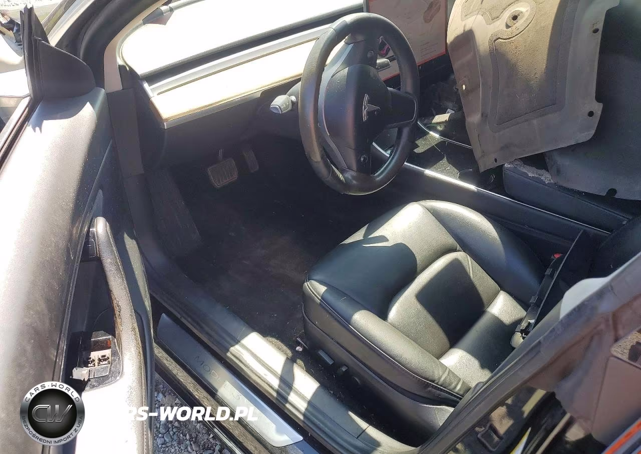 2019 Tesla Model 3 VIN:5YJ3E1EA4KF483633 - 8