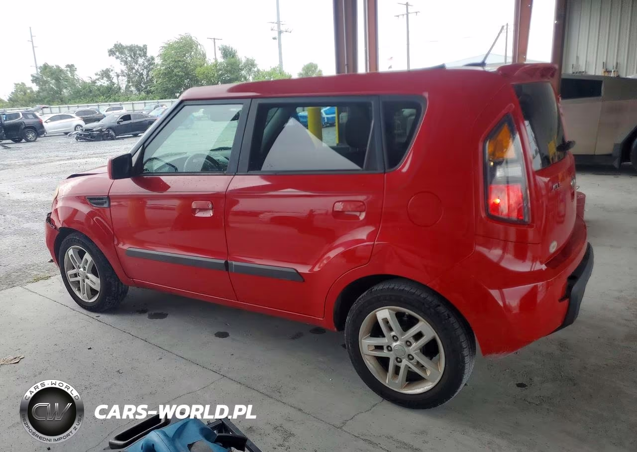 2010 Kia Soul + VIN:KNDJT2A28A7161647 - 2