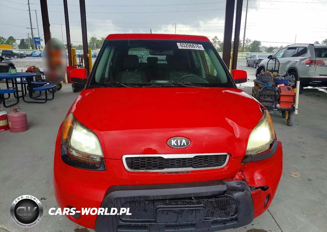 2010 Kia Soul + VIN:KNDJT2A28A7161647 - 5