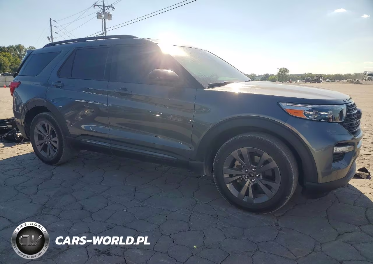 2023 Ford Explorer Xlt VIN:1FMSK7DH0PGB77866 - 4