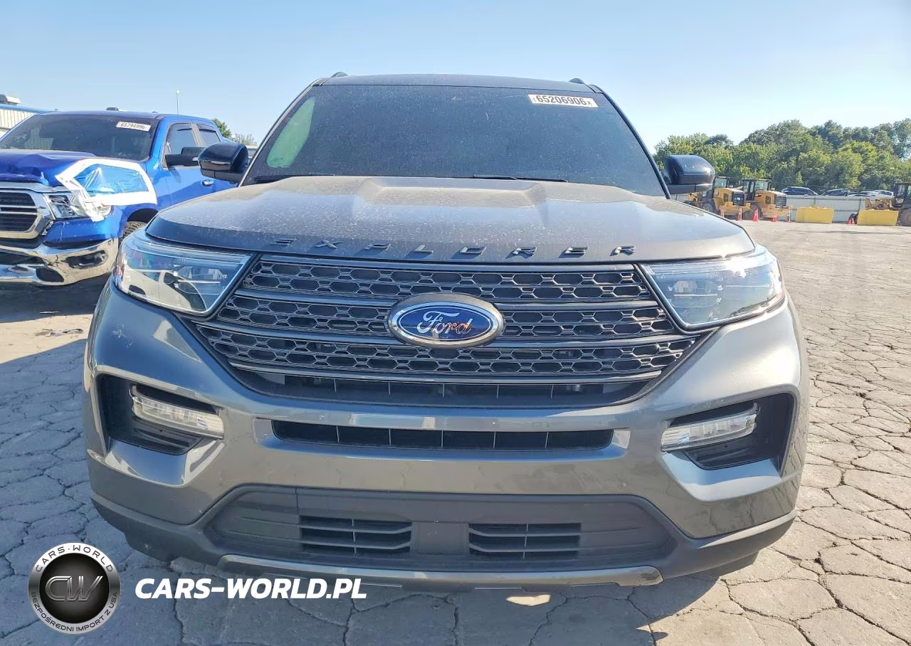 2023 Ford Explorer Xlt VIN:1FMSK7DH0PGB77866 - 5