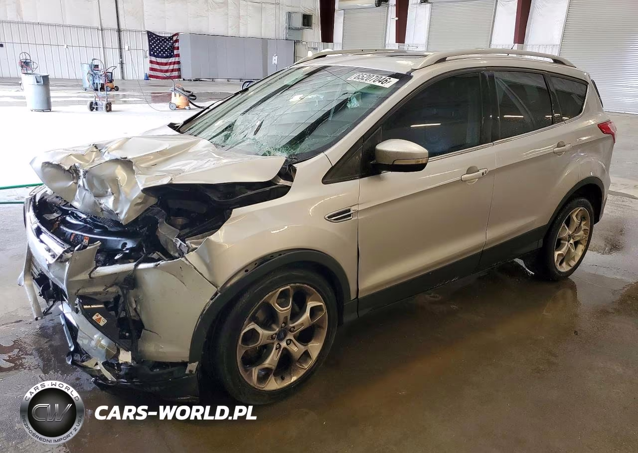 2013 Ford Escape Titanium – zdjęcie 1 z 14