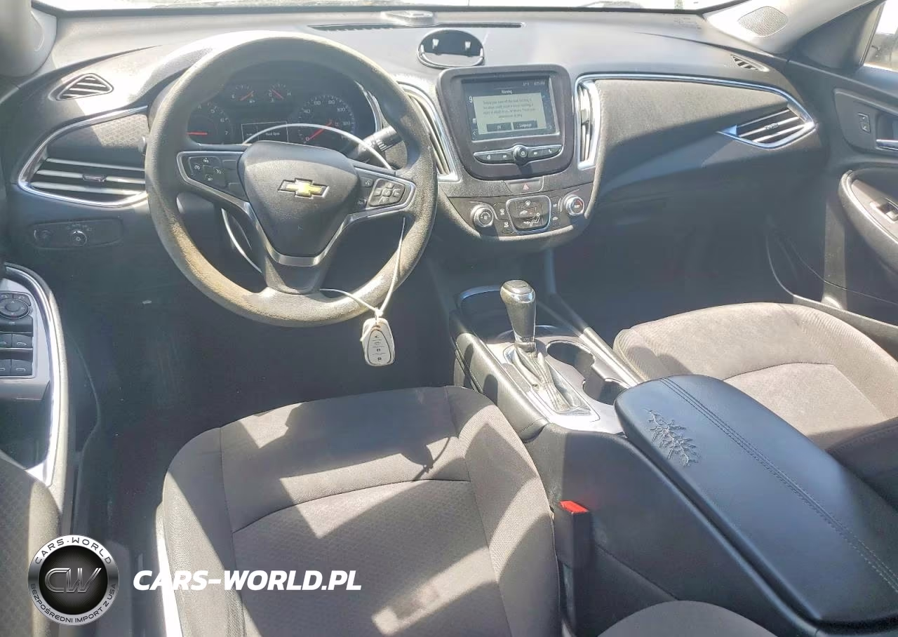 2018 Chevrolet Malibu Lt VIN:1G1ZD5STXJF203923 - 8
