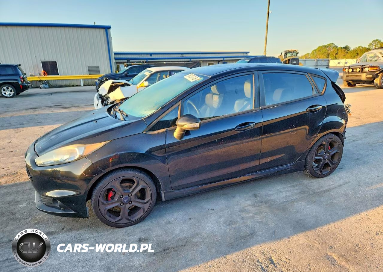 2016 Ford Fiesta St – zdjęcie 1 z 13