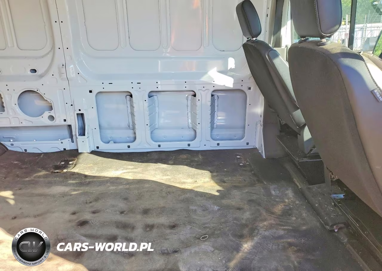 2026 Ford Transit 250 Delivery Van VIN:1FTBR1CG5TKA41925 - 11