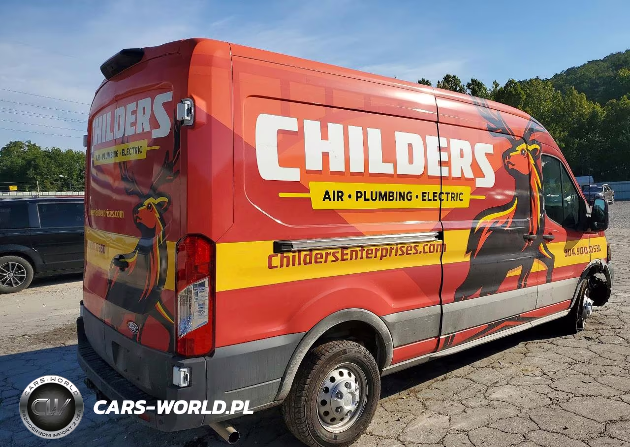 2026 Ford Transit 250 Delivery Van VIN:1FTBR1CG5TKA41925 - 3