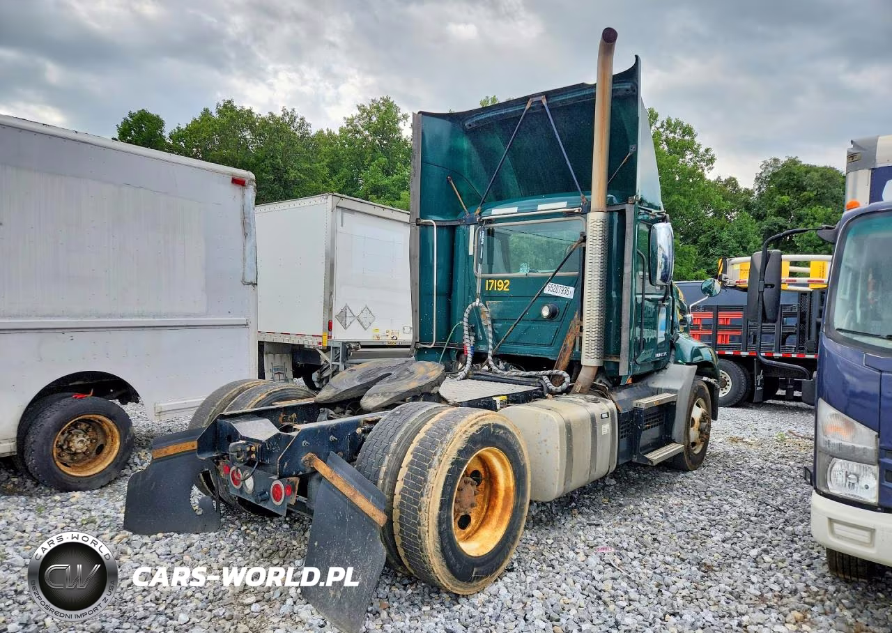 2018 Mack 600 Cxu600 VIN:1M1AW01X2JM010523 - 3
