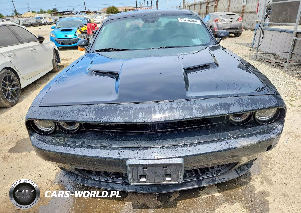 2019 Dodge Challenger Sxt VIN:2C3CDZAG4KH521839 - 5