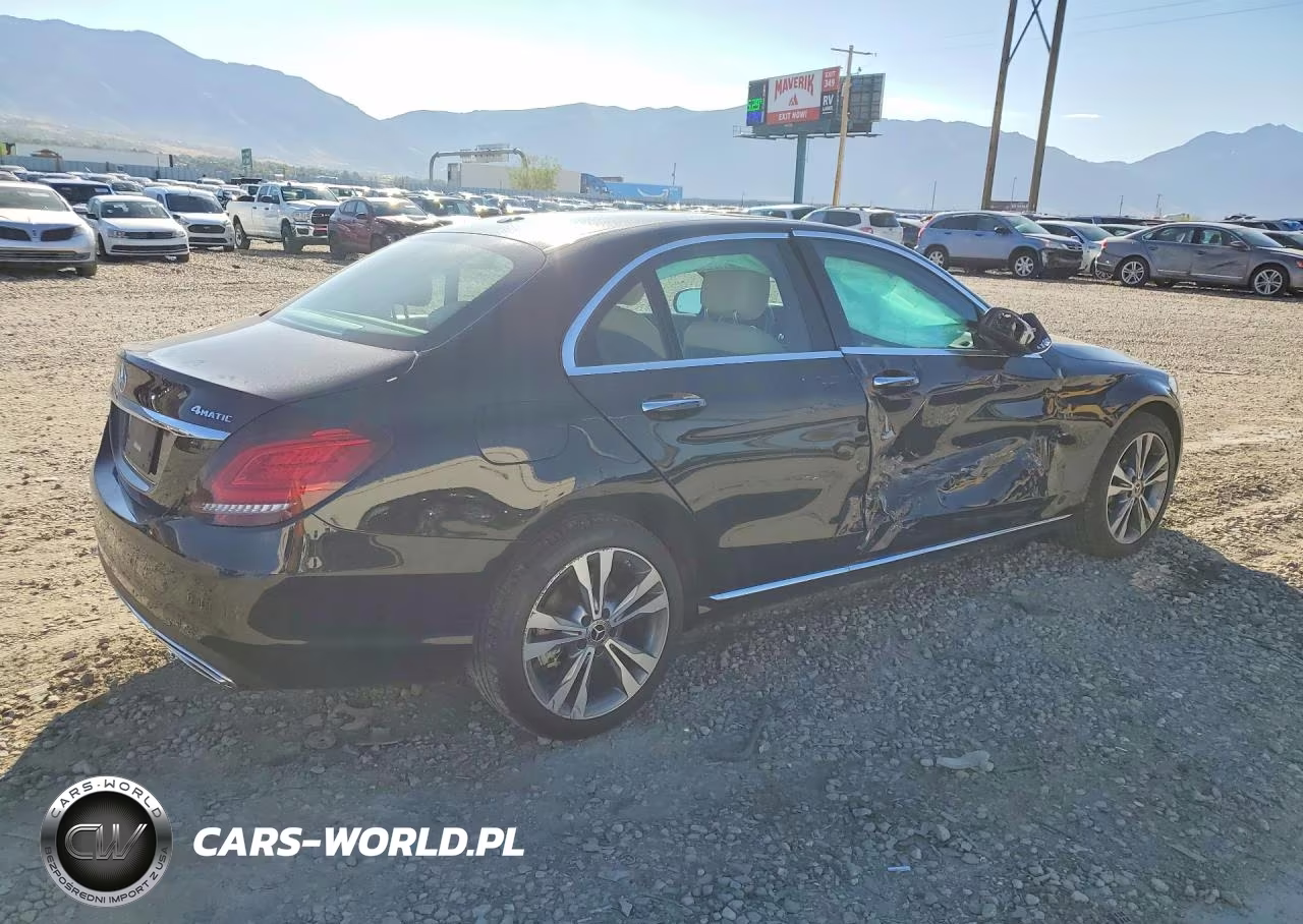 2021 Mercedes-Benz C 300 4Matic VIN:W1KWF8EB0MR651461 - 3