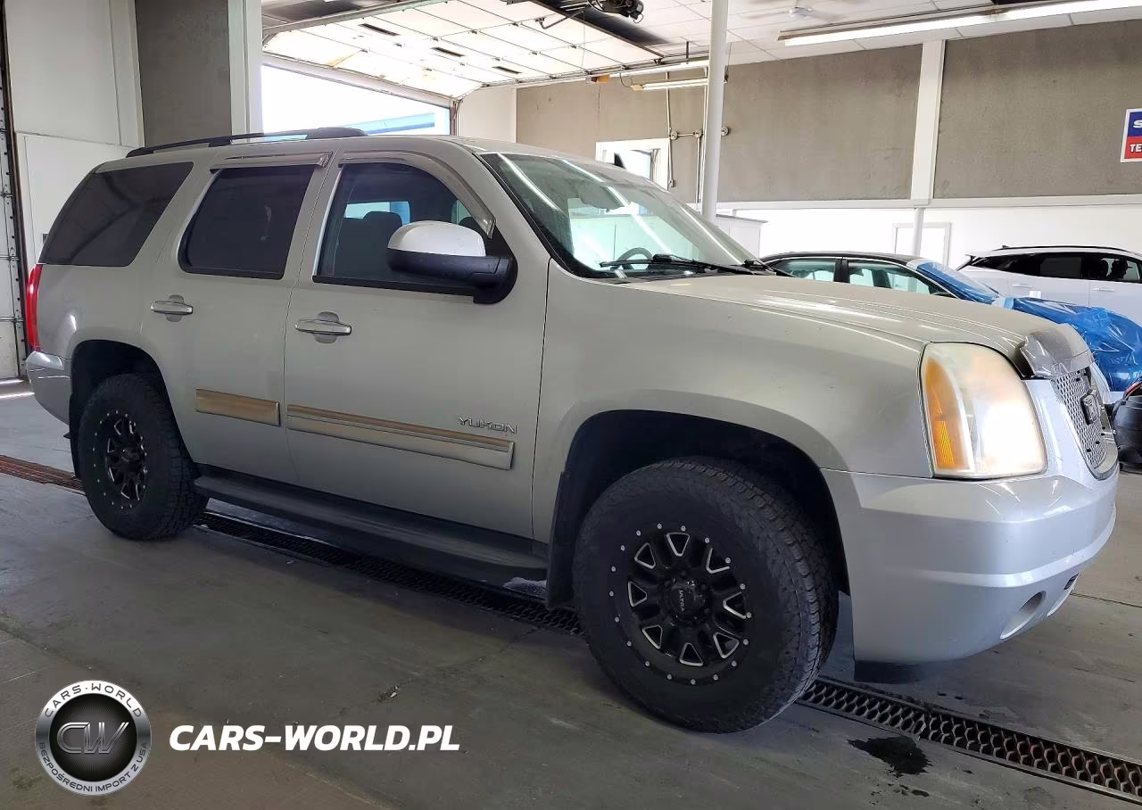 2011 GMC Yukon Sle VIN:1GKS2AE08BR384999 - 4