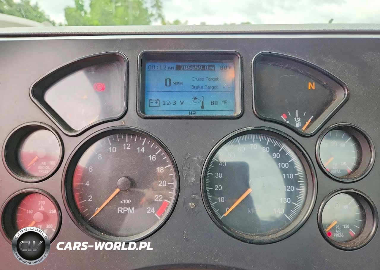 2017 Mack 600 Cxu600 VIN:1M1AW01X3HM009486 - 9