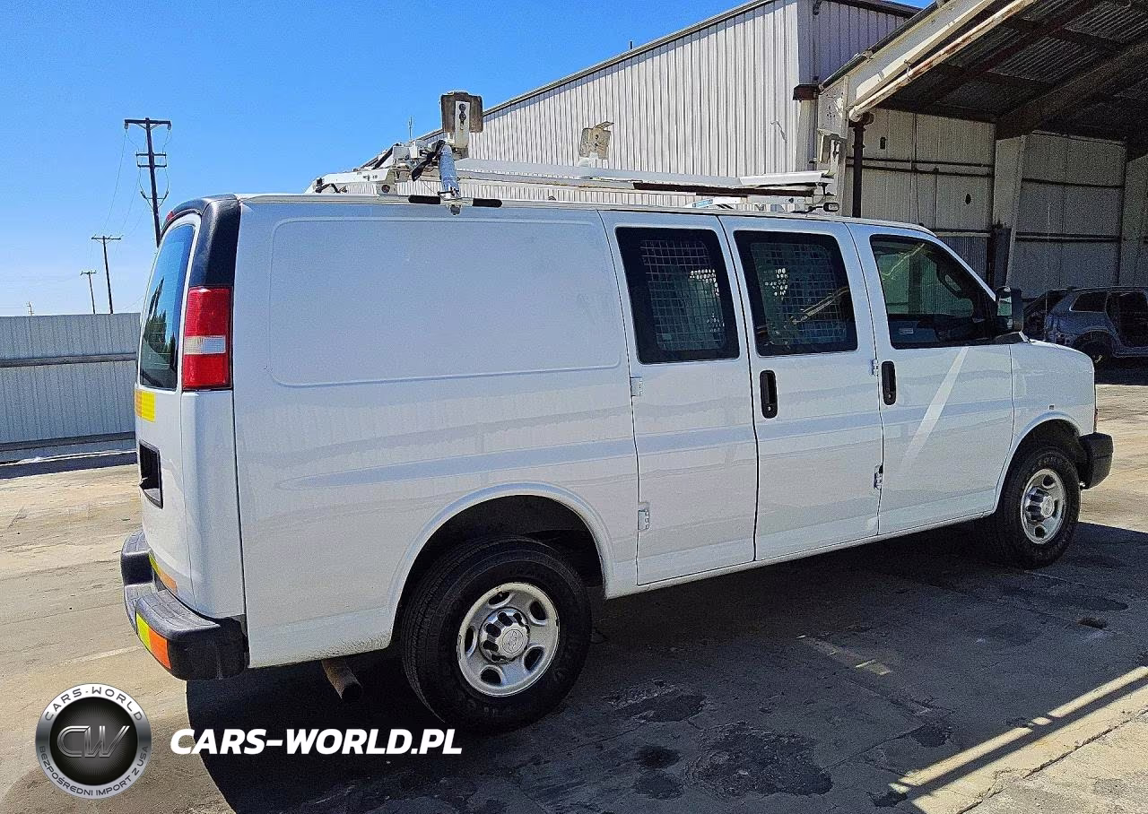 2016 Chevrolet Express VIN:1GCWGAFF2G1234183 - 3
