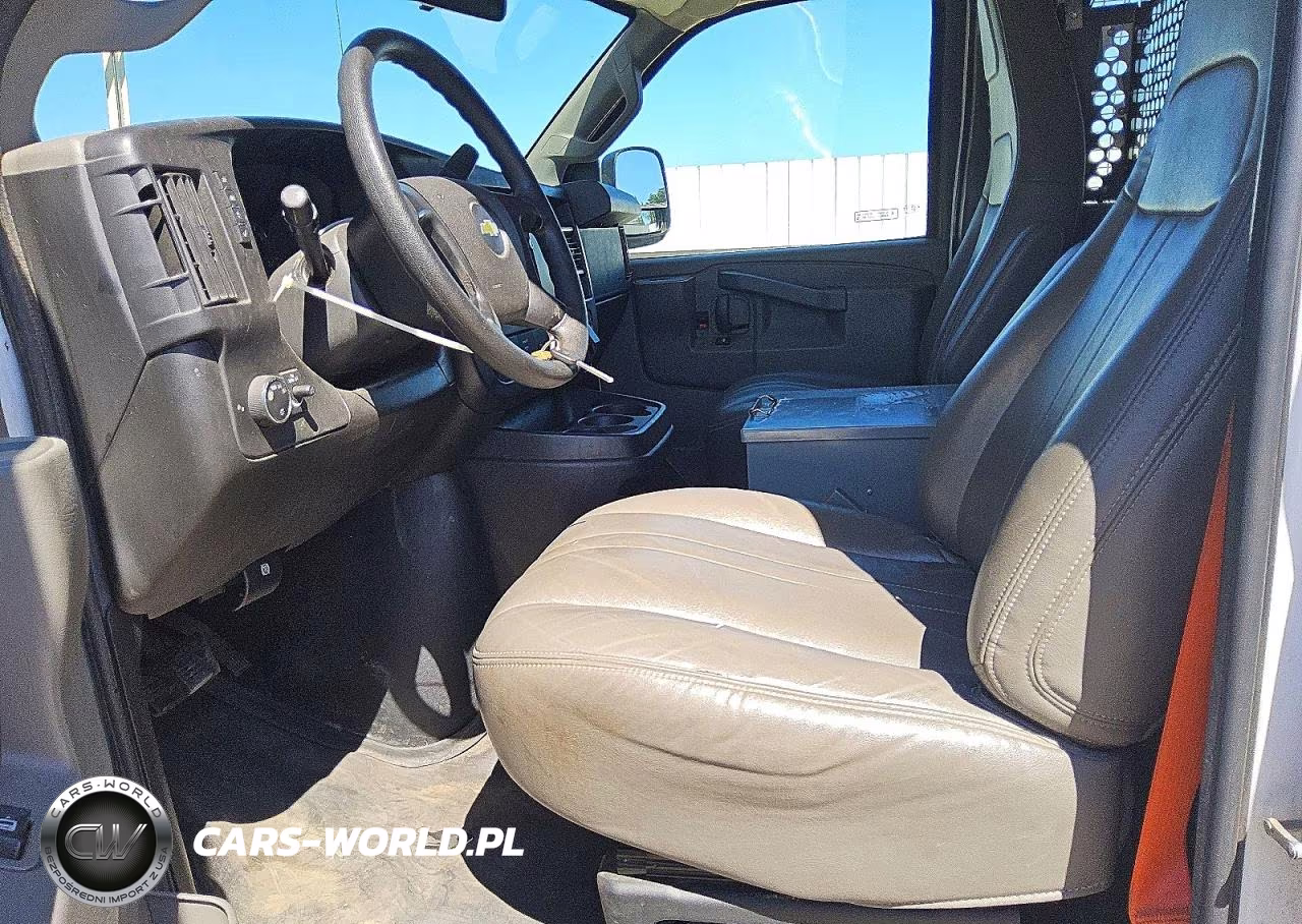 2016 Chevrolet Express VIN:1GCWGAFF2G1234183 - 7