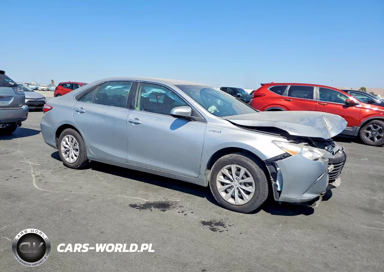 2016 Toyota Camry Hybrid Le VIN:4T1BD1FK2GU189390 - 4
