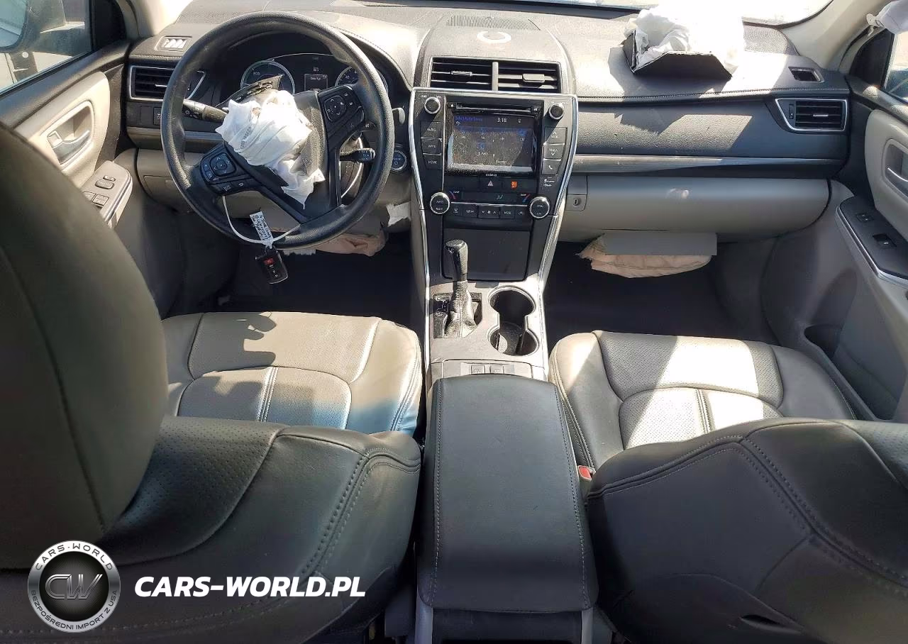 2016 Toyota Camry Hybrid Le VIN:4T1BD1FK2GU189390 - 8