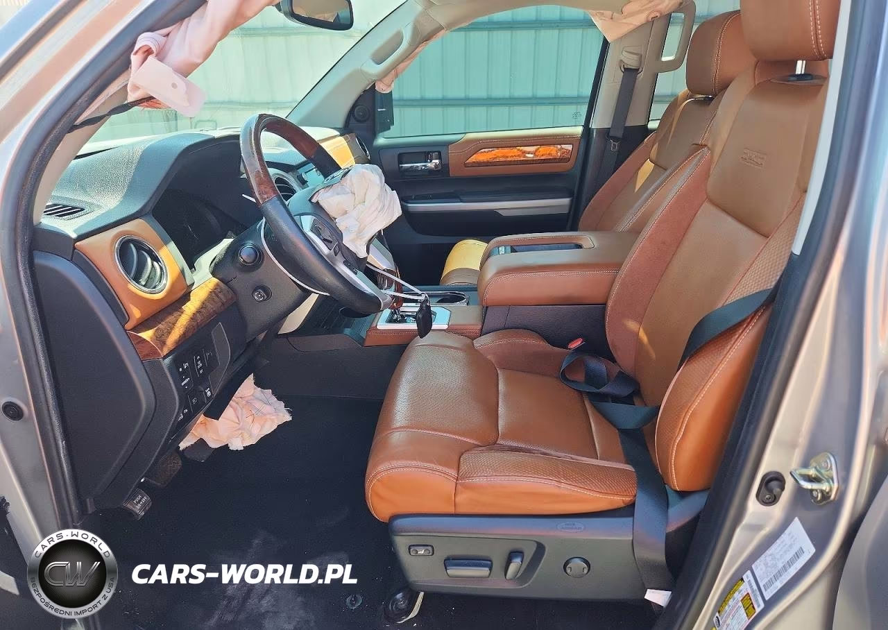 2020 Toyota Tundra 1794 Edition VIN:5TFGY5F10LX262231 - 7