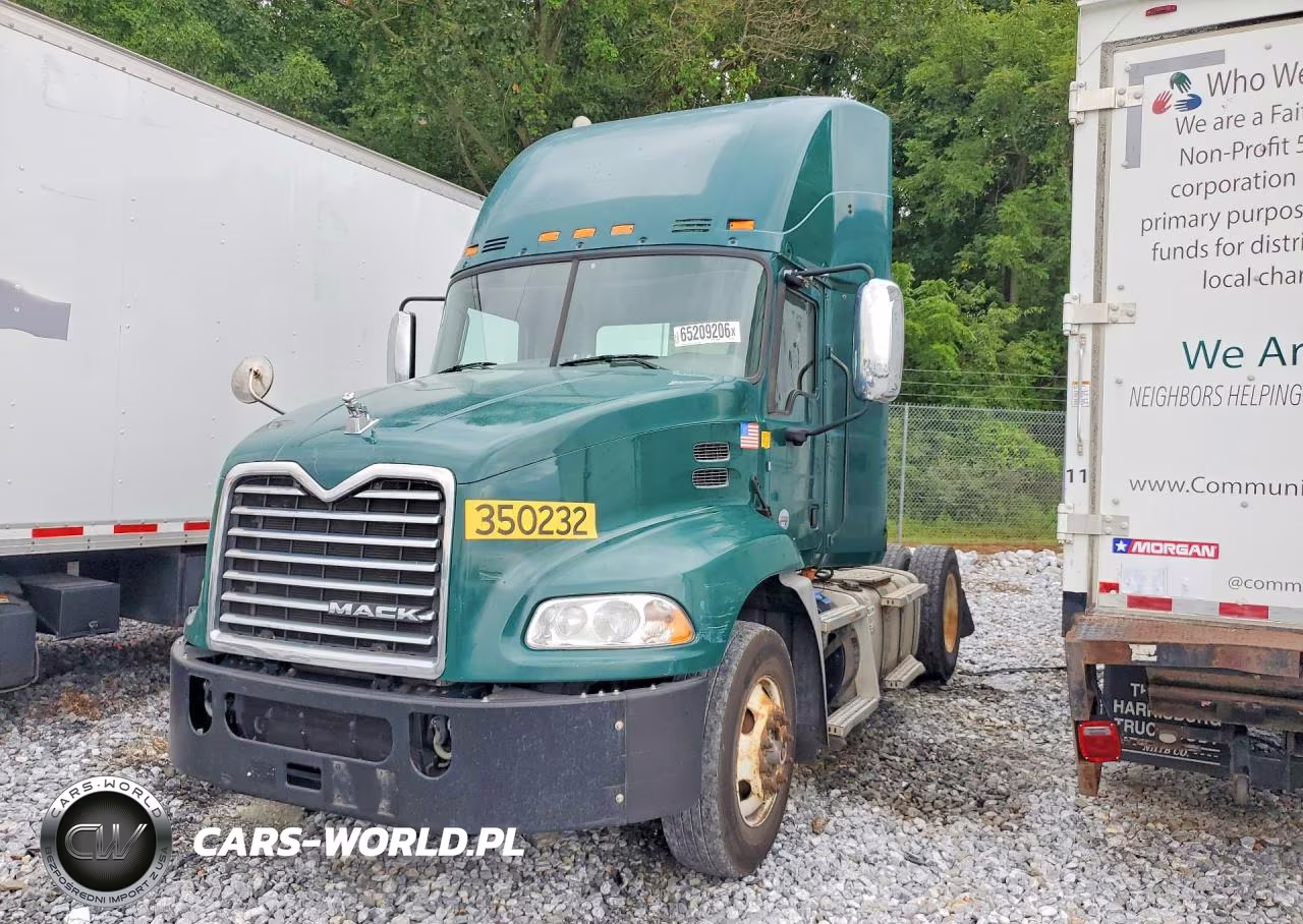 2016 Mack 600 Cxu600