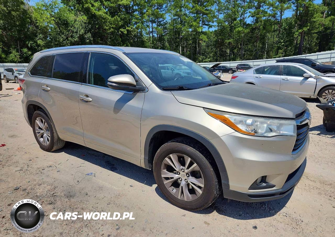 2014 Toyota Highlander Xle VIN:5TDKKRFH0ES008768 - 4